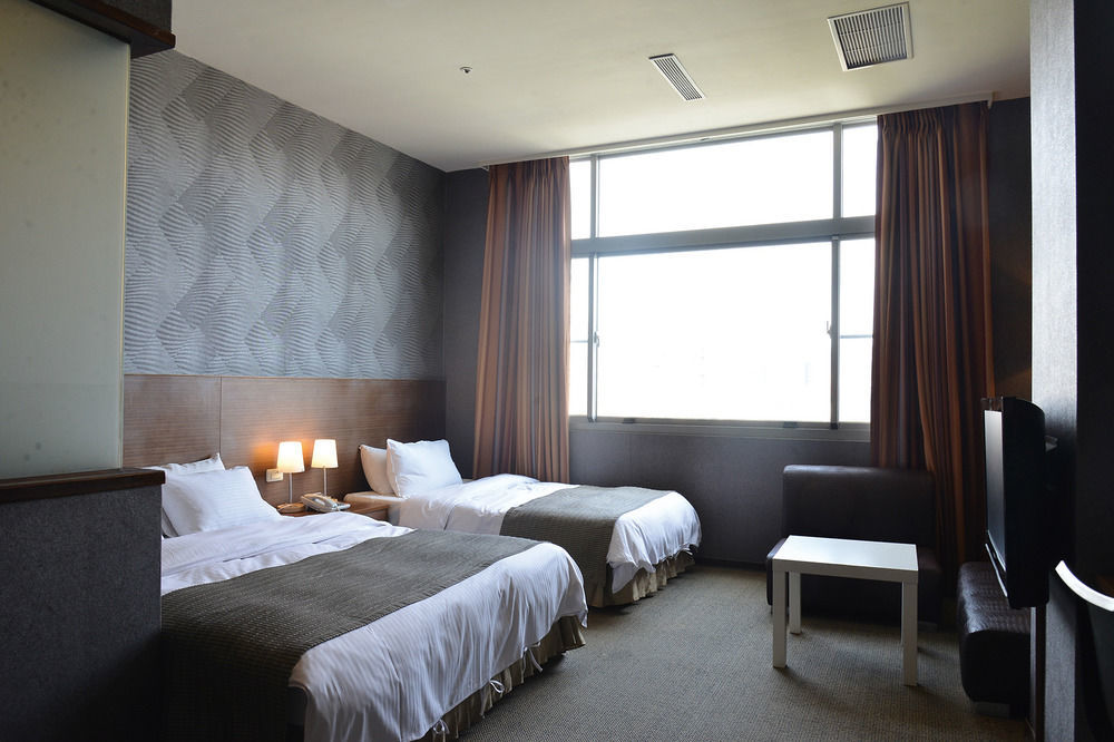טאיצ'ונג The Galerie Hotel מראה חיצוני תמונה